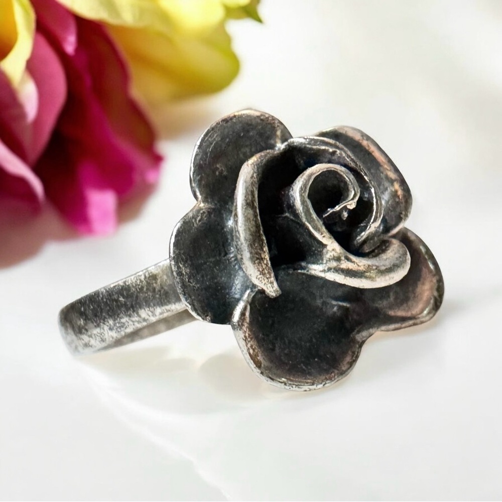 Vintage Sterling Silver Blooming Rose Ring (5) - Picture 3 of 8